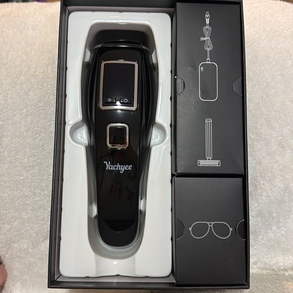 Yachyee beautiful ice ipl hair removal system - Picture 9 of 12